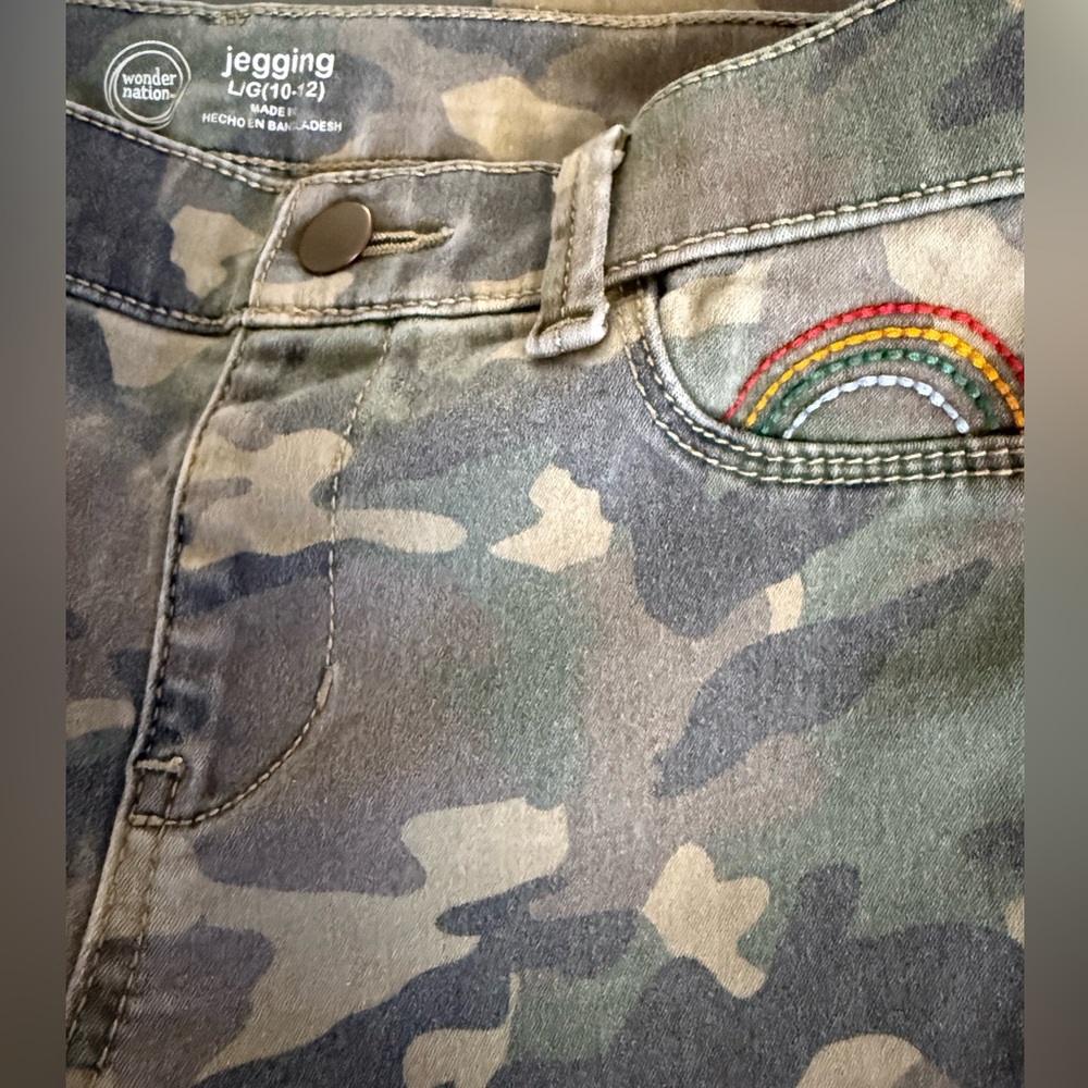 Camo jeggings by Wonder nation - Picture 4 of 6